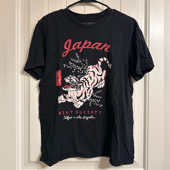 Riot Society Black Tshirt  with Red & White Print - Picture 1 of 3